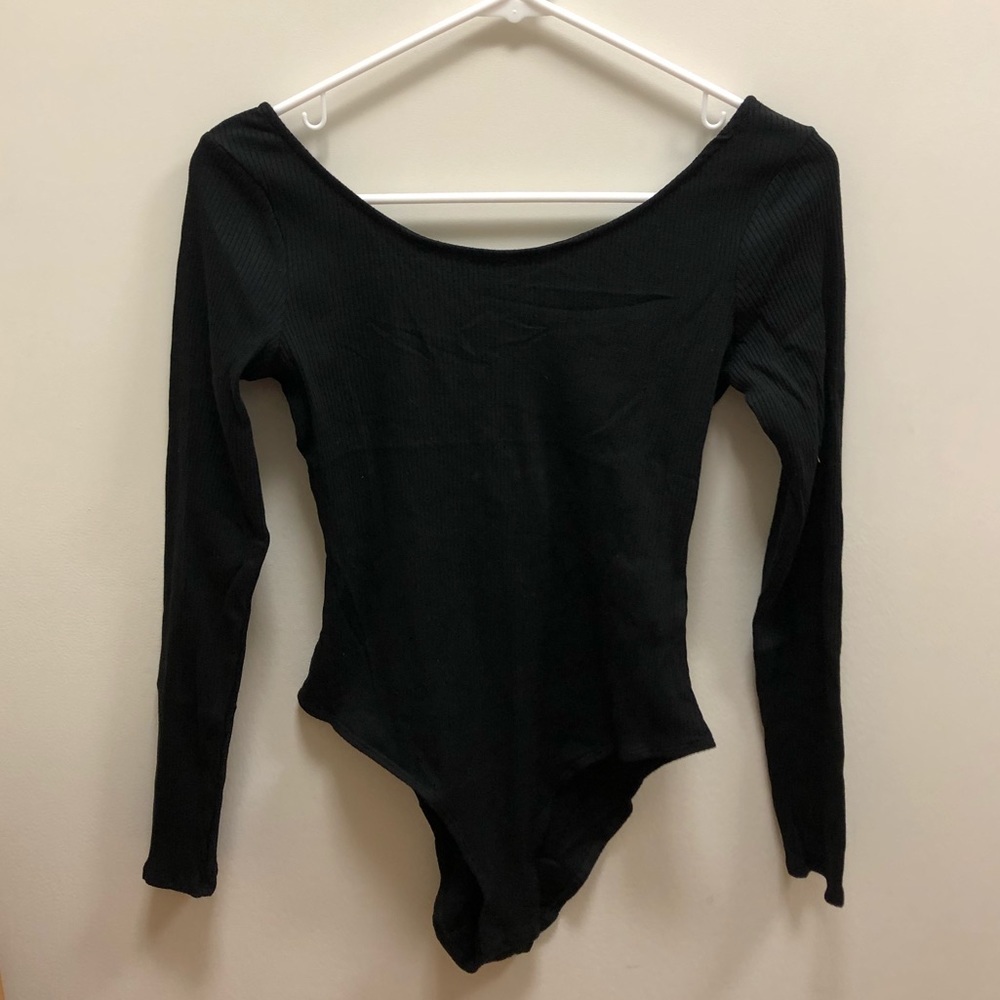 Scoop neck, low back, long sleeve bodysuit